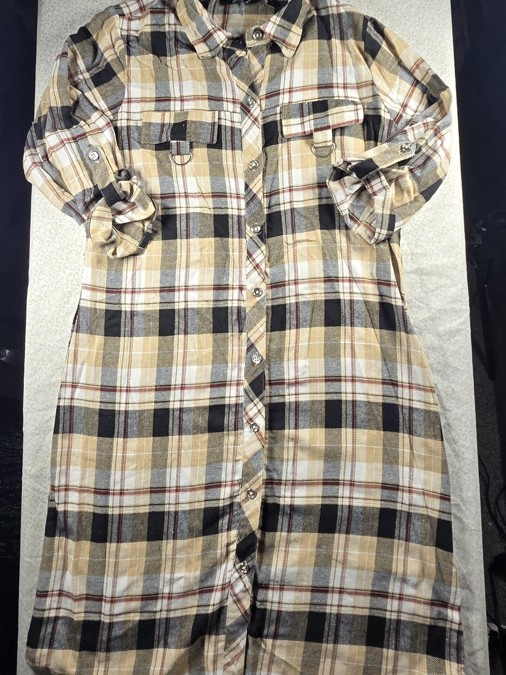 Mlle Gabrielle Women's S Plaid Collared Button Front Pocket Midi Shirt Dress